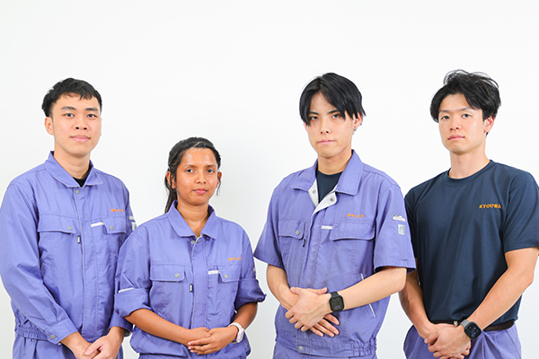 先輩社員紹介